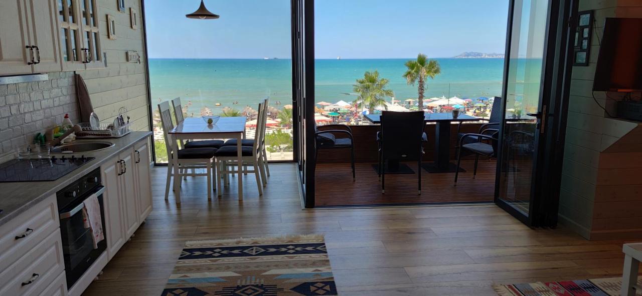 Luxury Beach Apartment In Qerret Голем Екстериор снимка