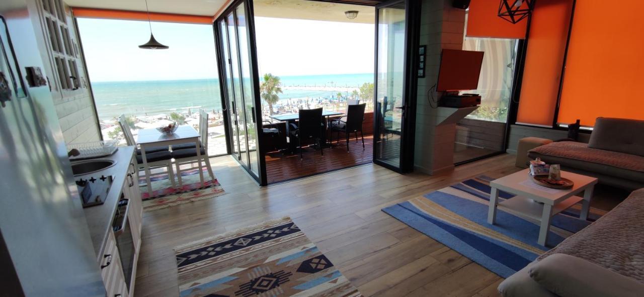 Luxury Beach Apartment In Qerret Голем Екстериор снимка